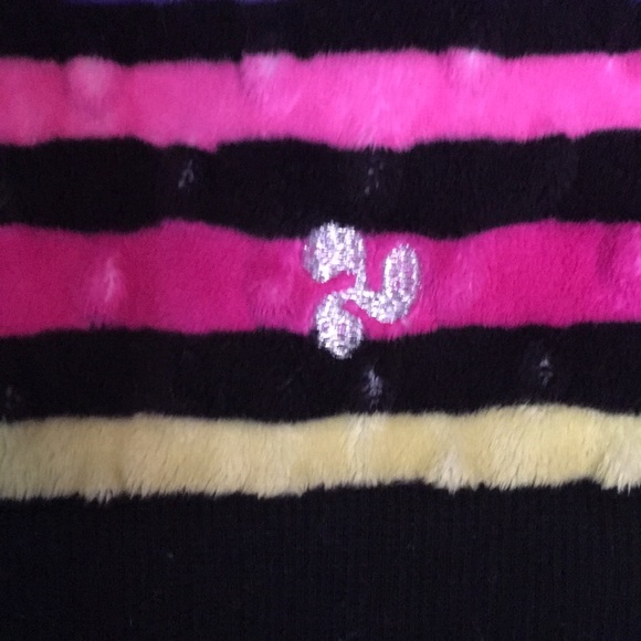 Striped rainbow hoodie for kids - Picture 3 of 6